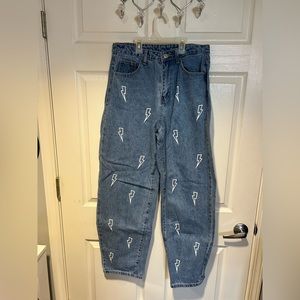 Lightning jeans